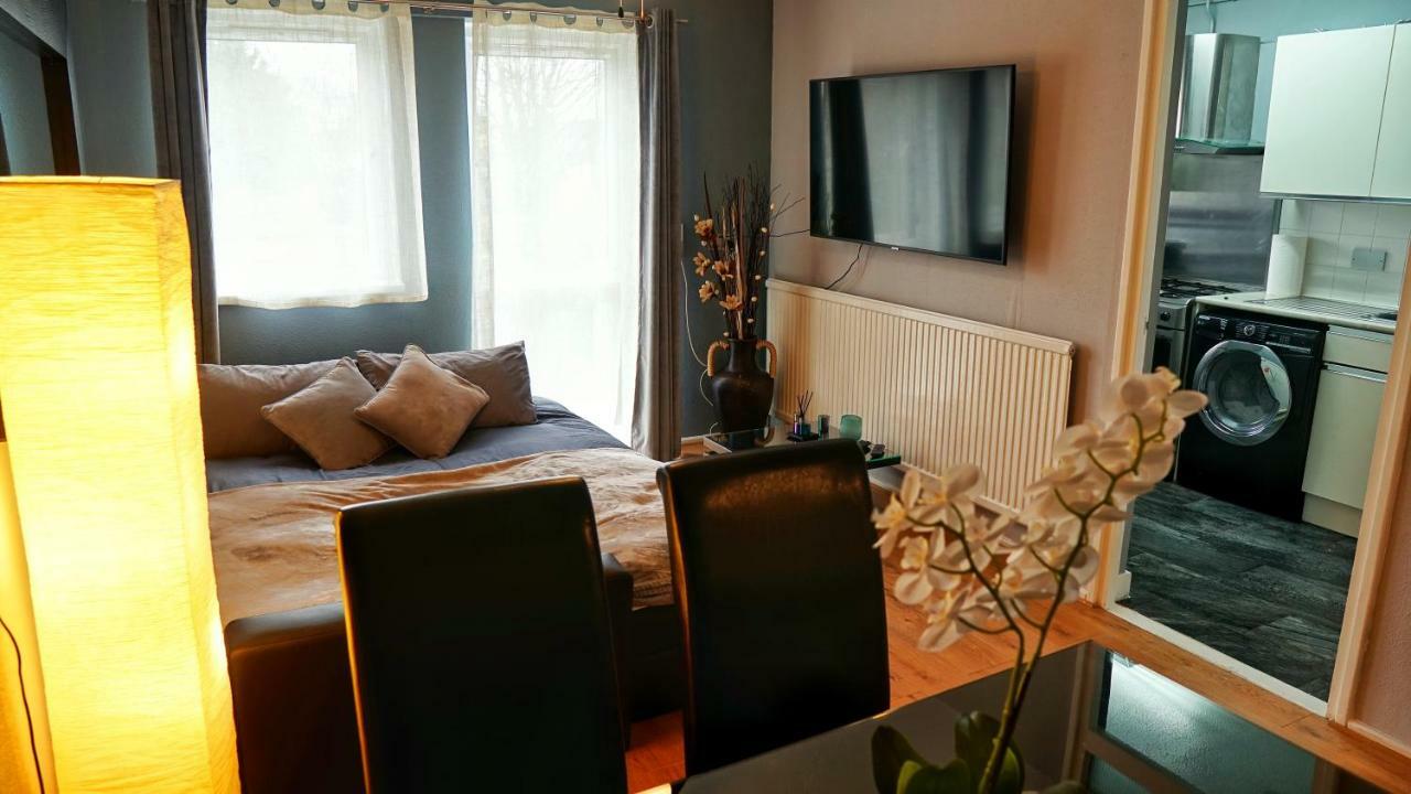 North London Apartment - Edmonton Eksteriør billede
